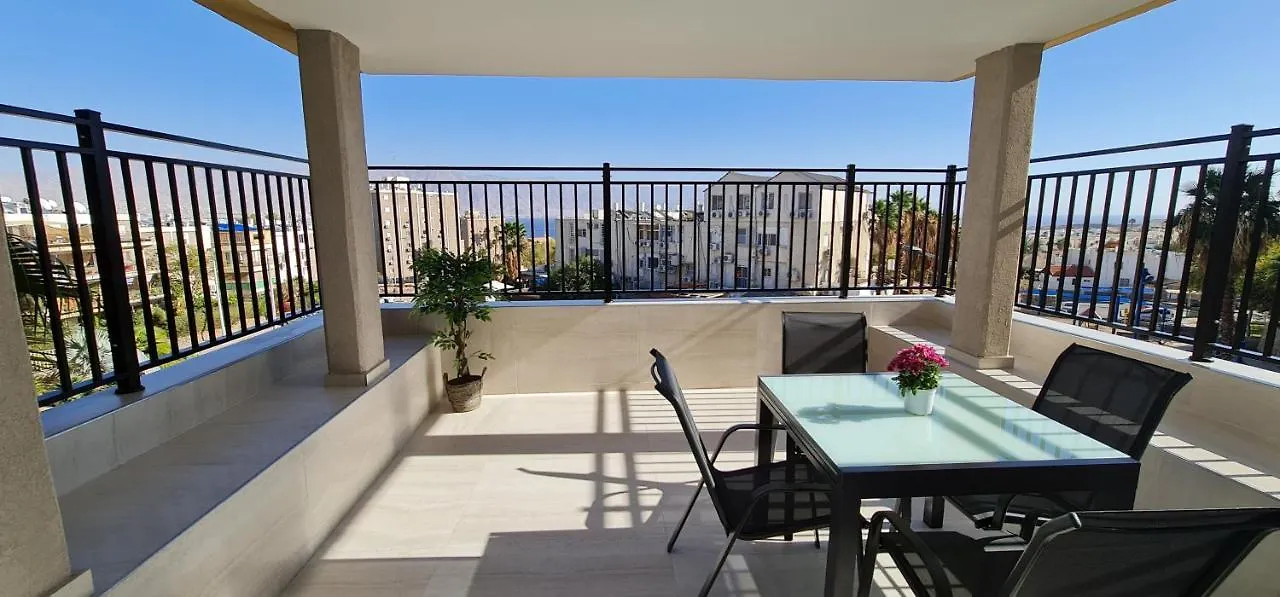 Sea Side Eilat Holiday Apartment