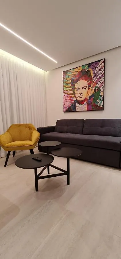 Sea Side Eilat Holiday Apartment
