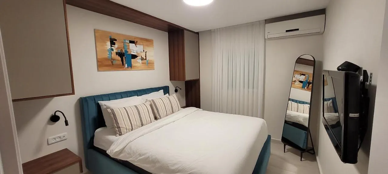 Sea Side Eilat Holiday Apartment