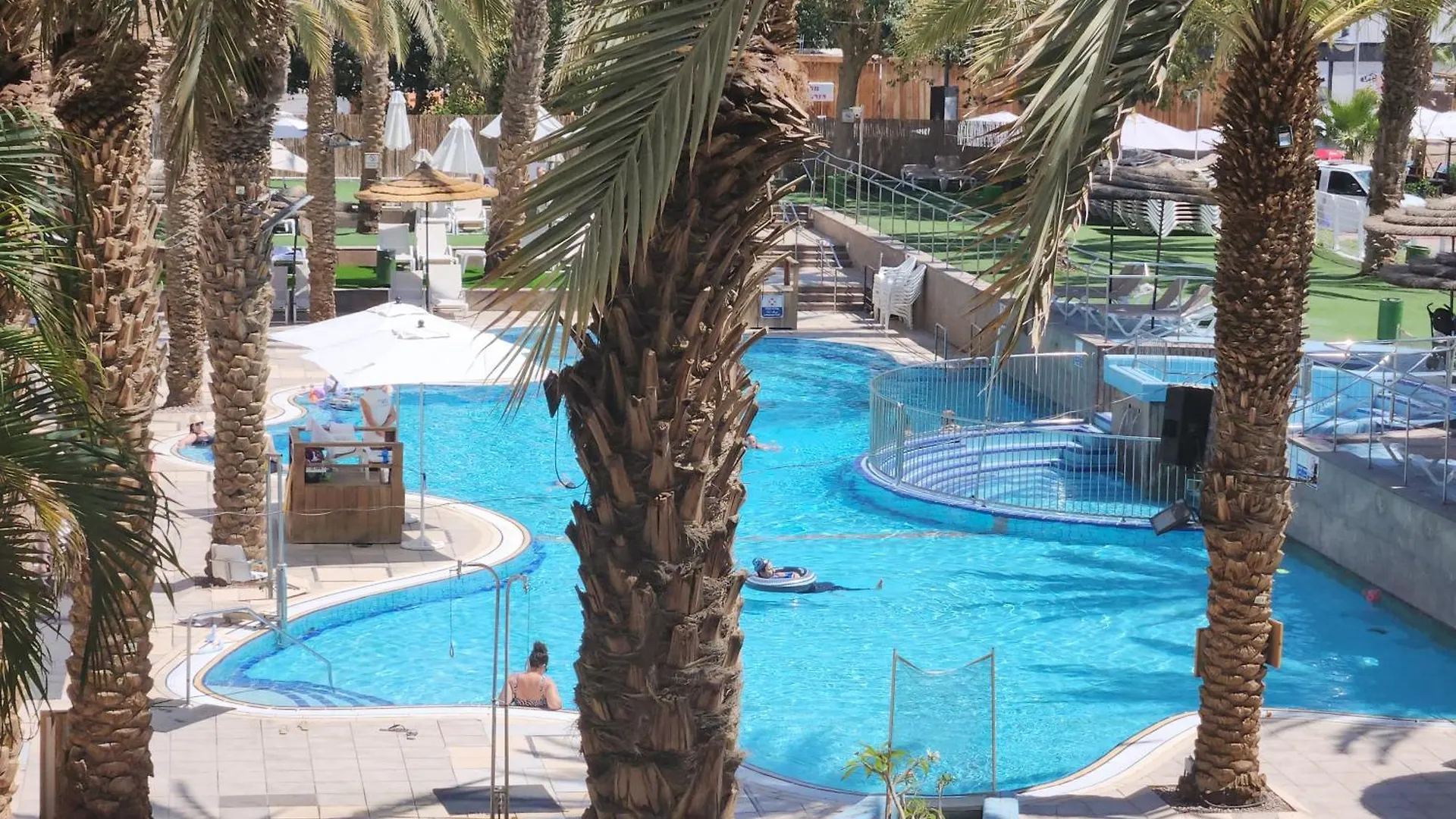 Sea Side Eilat Holiday Apartment